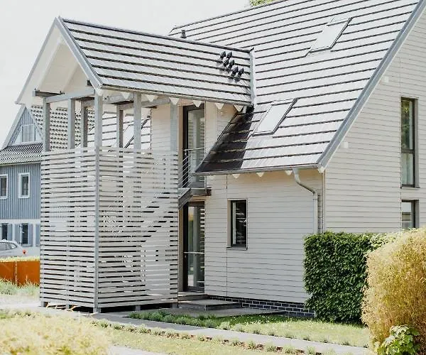 M2 Living Maisonette No 4 아파트 *