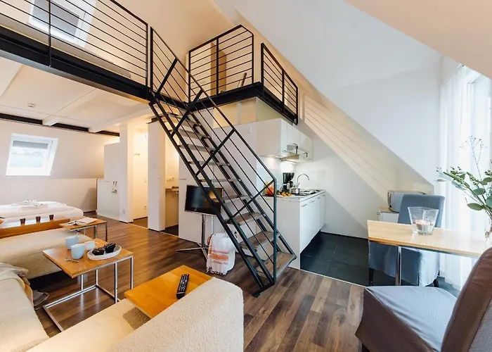 M2 Living Maisonette No 4 * 프레로